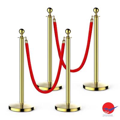 Cây phân cách dây móc màu vàng